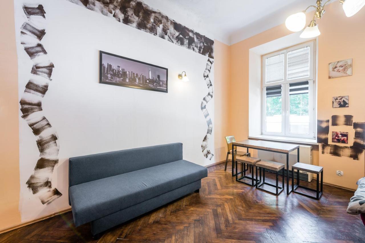 Adam12 Apartment Krakow Luaran gambar