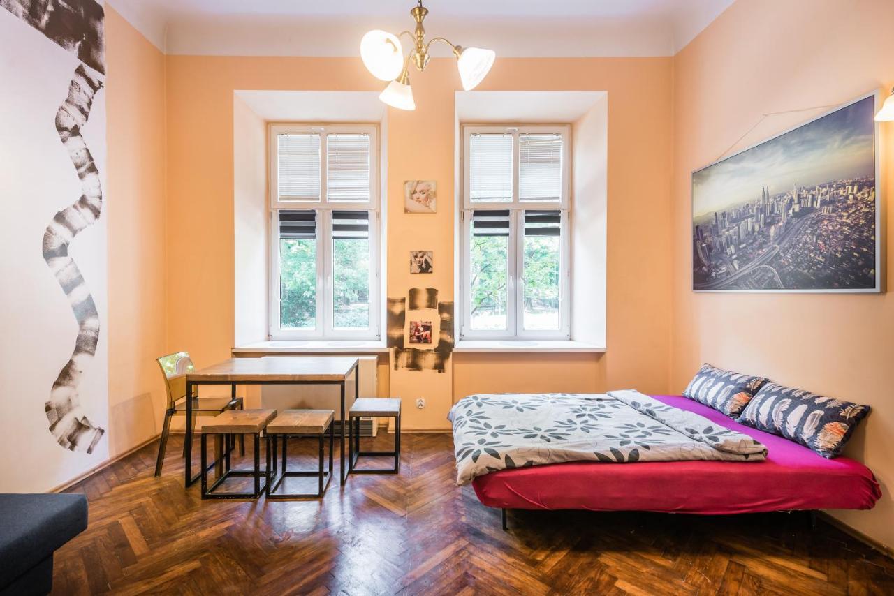 Adam12 Apartment Krakow Luaran gambar